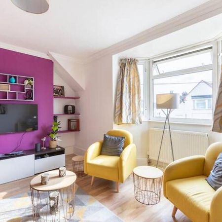 Cosy 1 Bedroom Flat Near Barking Town Centre Экстерьер фото